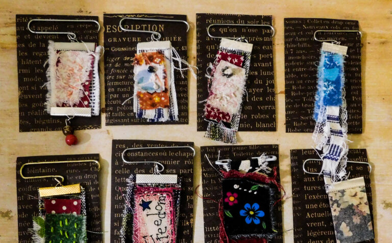 Read more about the article Ribbon Crimp Charms