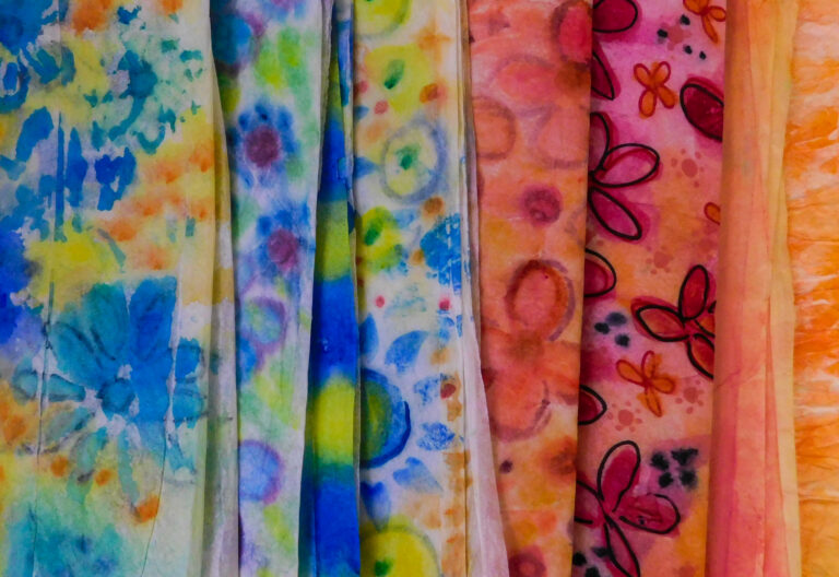 Read more about the article Recycle Box – Painted Papers